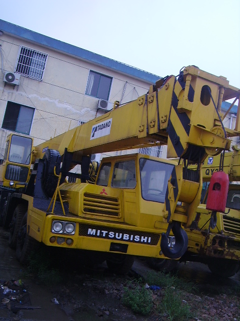 used truck crane TADANO TL3...