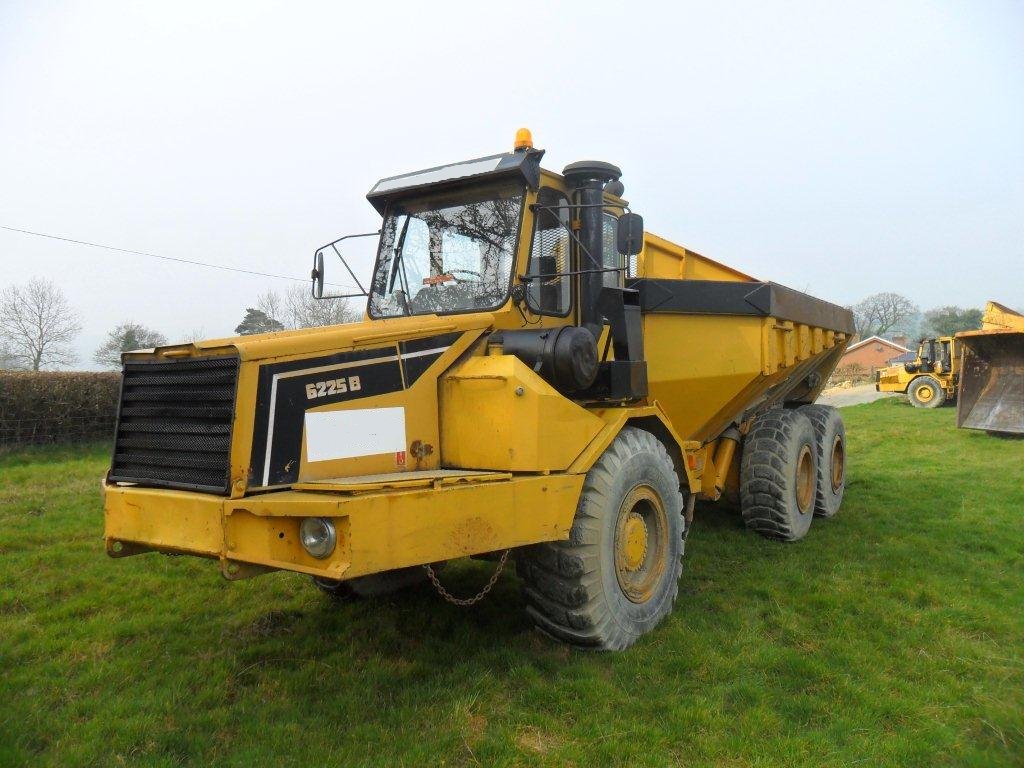 1989 Moxy 6225B