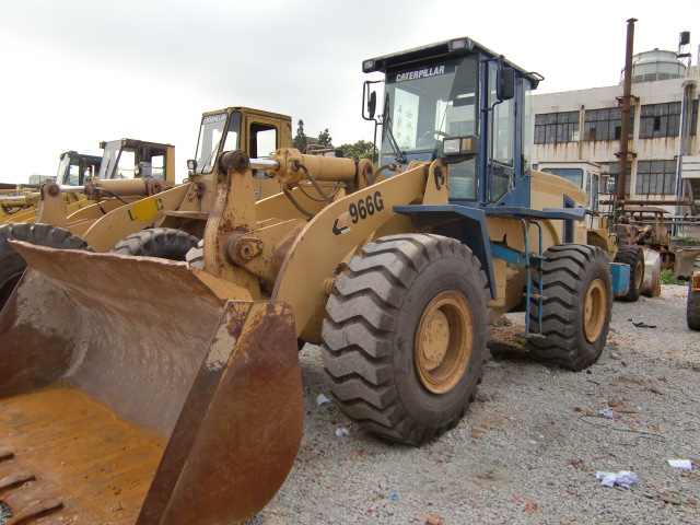 Loaders cat966g