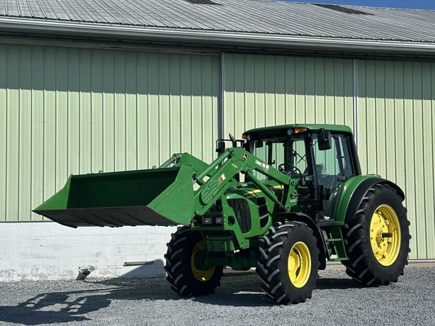 2011 JOHN DEERE 6430